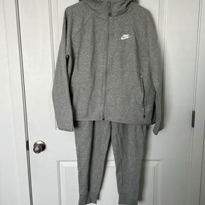 Nike Tech Fleece set